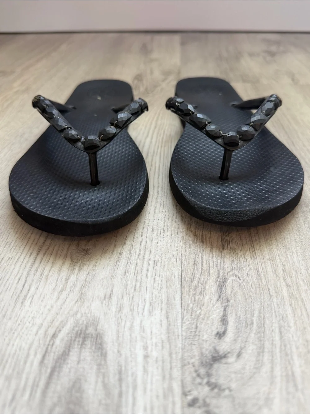 Tory Burch - Black Beaded Flip Flop Sandals